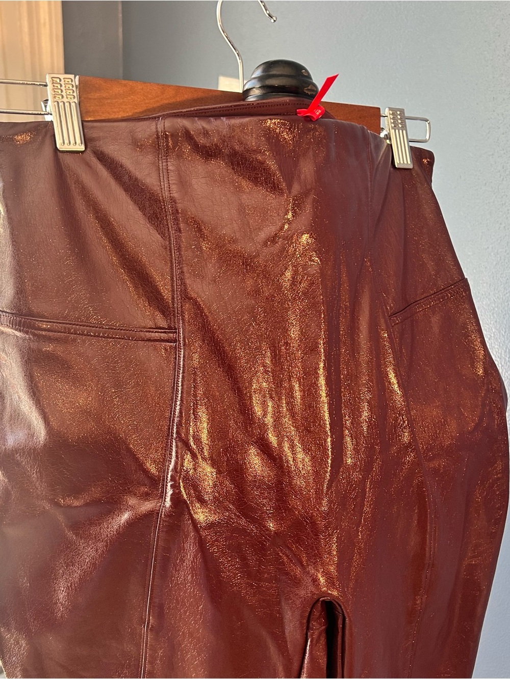 SPANX Faux Patent Leather Leggings Ruby - Picture 8 of 14